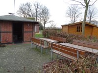 DSC06529  Grillhütte mit Sitzecke